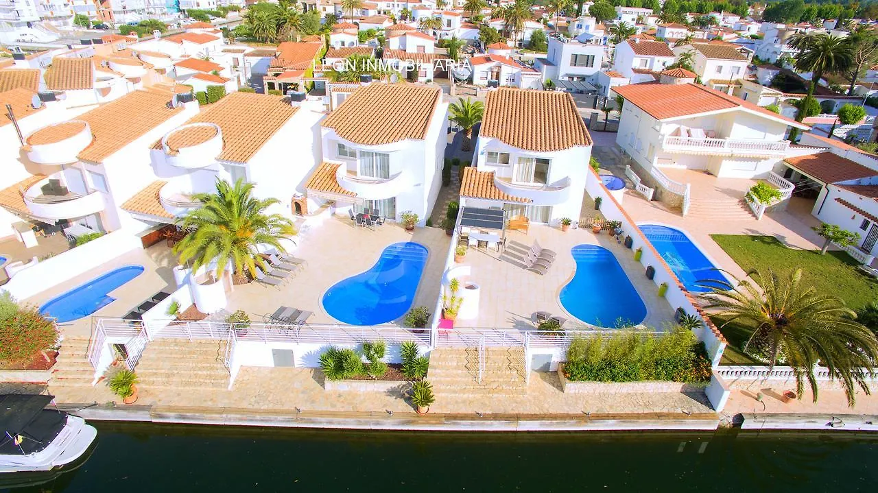 Leon Inmo Luxusvilla Coral - 10190 Empuriabrava 0*,  Spain